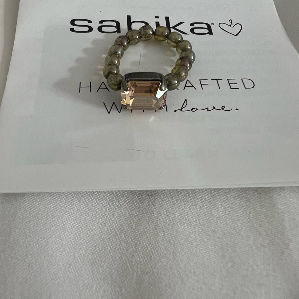 Sabika Beaded Ring with Champagne-Cut Pale Peach Stone